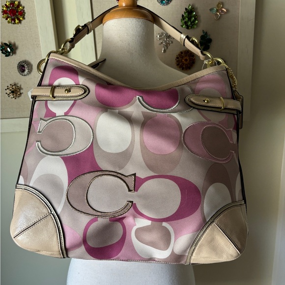 NWT Coach Colette Hobo Pink, Cream, Tan Bag Purse #16441 - Picture 4 of 16